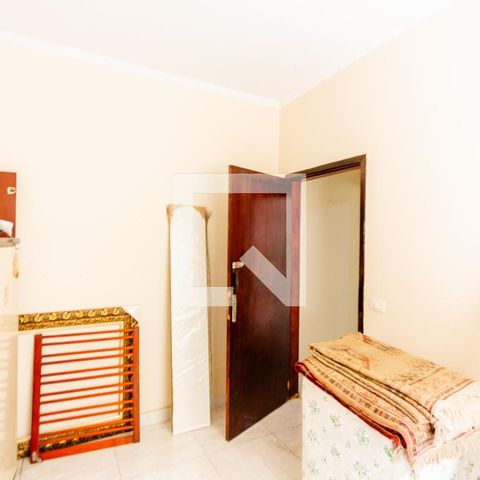 Casa à venda com 420m², 3 quartos e 8 vagasQuarto de Serviço