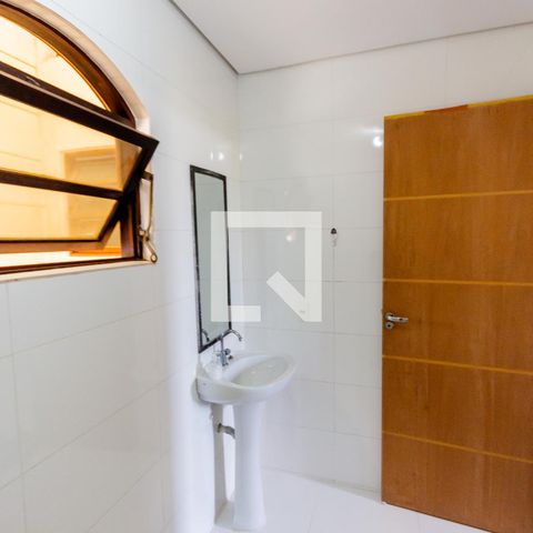 Casa à venda com 420m², 3 quartos e 8 vagasBanheiro da Suíte 3