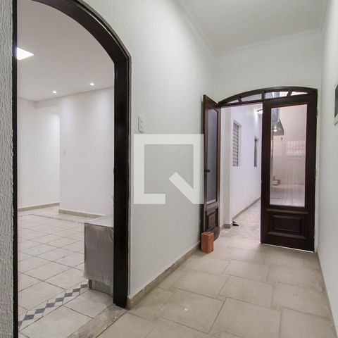 Casa à venda com 135m², 4 quartos e 1 vagaEntrada