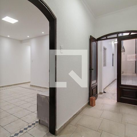 Casa à venda com 135m², 4 quartos e 1 vagaEntrada