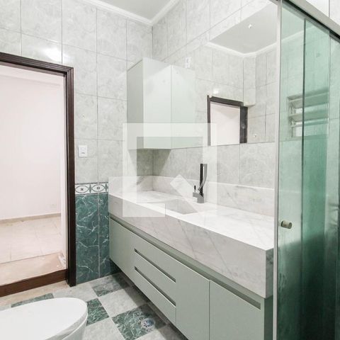 Casa à venda com 135m², 4 quartos e 1 vagaBanheiro da Suíte 1