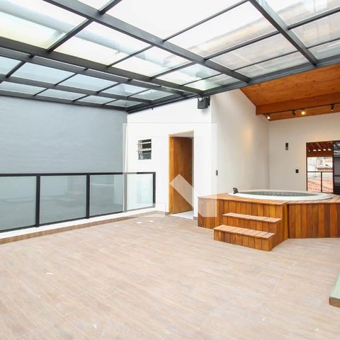 Casa à venda com 135m², 4 quartos e 1 vagaSpa