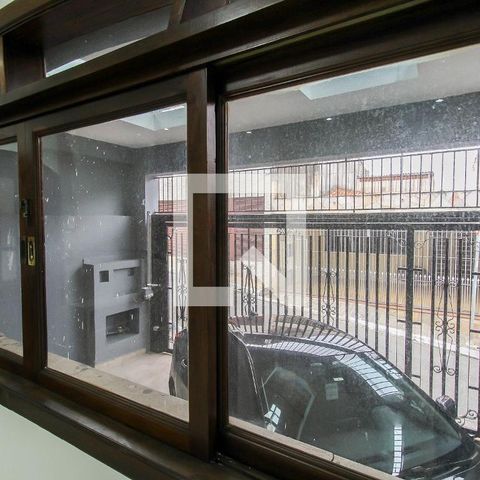 Casa à venda com 135m², 4 quartos e 1 vagaSala