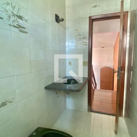 Casa à venda com 361m², 4 quartos e 2 vagasBanheiro Social