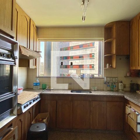 Casa à venda com 361m², 4 quartos e 2 vagasCozinha