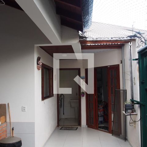 Casa à venda com 178m², 3 quartos e 2 vagasGaragem