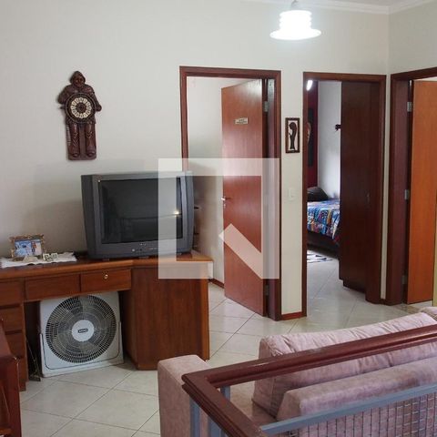 Casa à venda com 178m², 3 quartos e 2 vagasSala 2