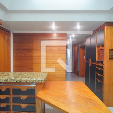 Apartamento para alugar com 315m², 4 quartos e 3 vagasCozinha
