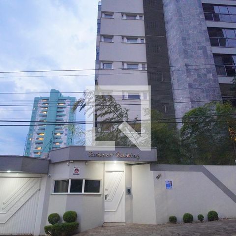 Apartamento para alugar com 315m², 4 quartos e 3 vagasFachada