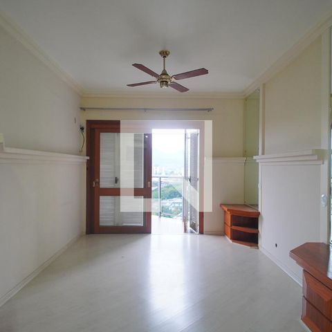 Apartamento para alugar com 315m², 4 quartos e 3 vagasSuíte