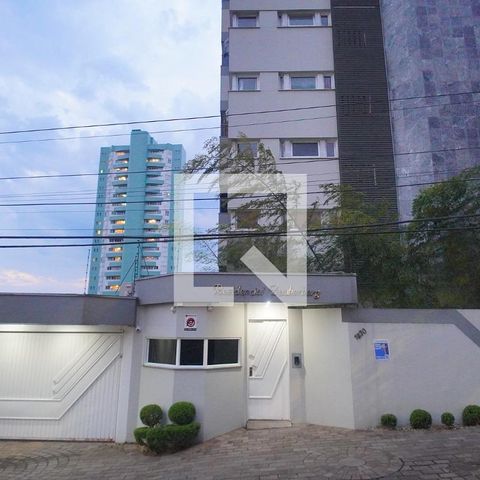 Apartamento para alugar com 315m², 4 quartos e 3 vagasFachada