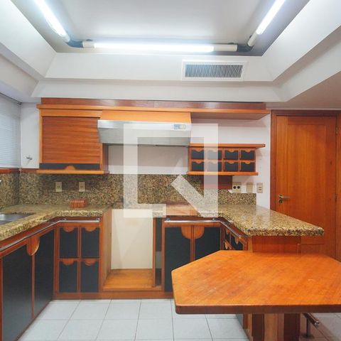 Apartamento para alugar com 315m², 4 quartos e 3 vagasCozinha