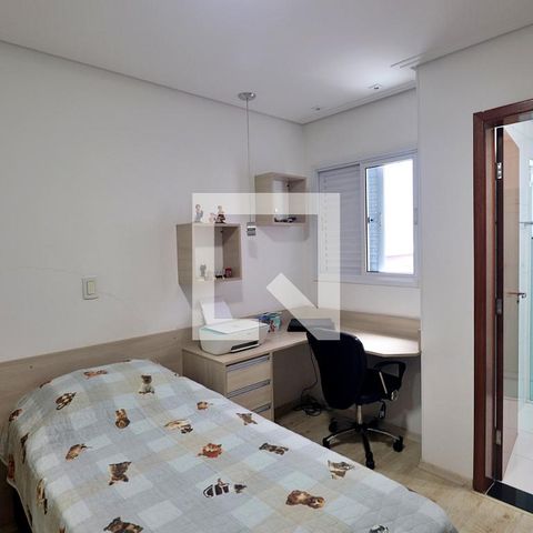 Casa à venda com 238m², 3 quartos e 3 vagasSuíte 1 - Quarto