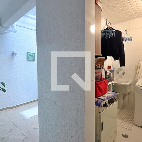 Casa à venda com 238m², 3 quartos e 3 vagasÁrea de Serviço