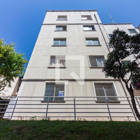 Apartamento à venda com 47m², 2 quartos e 1 vaga Apartamento à venda com 47m², 2 quartos e 1 vagaFachada