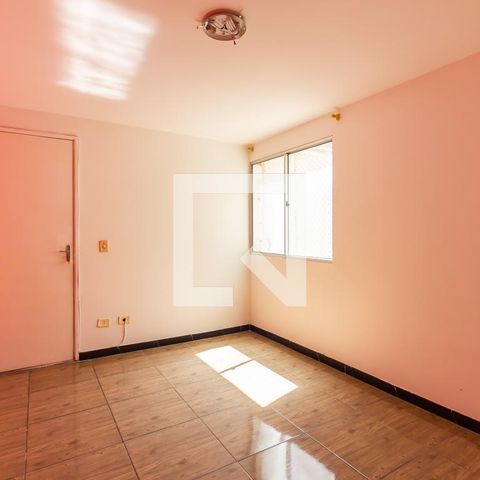 Apartamento à venda com 47m², 2 quartos e 1 vaga Apartamento à venda com 47m², 2 quartos e 1 vagaSala