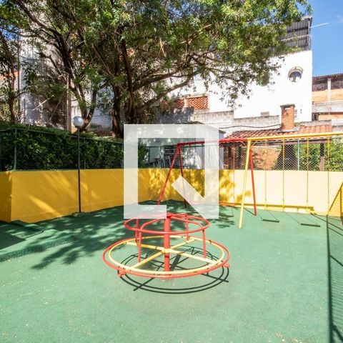 Apartamento à venda com 47m², 2 quartos e 1 vaga Apartamento à venda com 47m², 2 quartos e 1 vagaPlayground