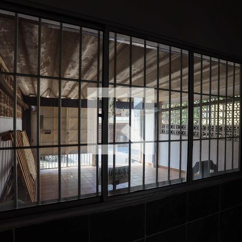 Casa para alugar com 150m², 3 quartos e 2 vagasSala - vista