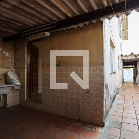 Casa para alugar com 150m², 3 quartos e 2 vagasÁrea de serviço / área gourmet / corredor lateral
