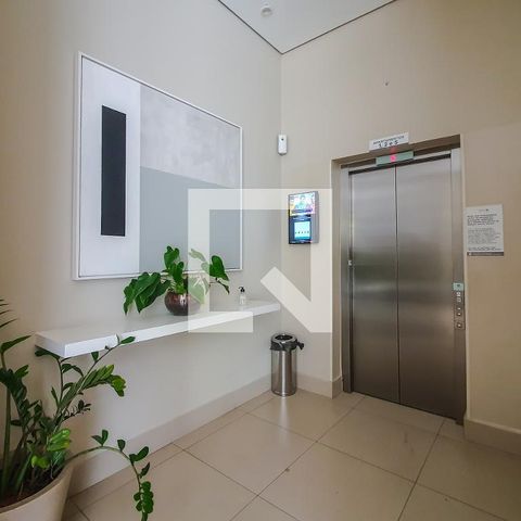 Apartamento à venda com 45m², 1 quarto e 1 vagaHall
