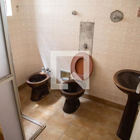 Casa para alugar com 400m², 4 quartos e sem vaga Casa para alugar com 400m², 4 quartos e sem vagaBanheiro da Suíte