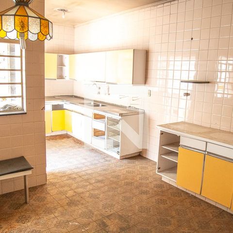 Casa para alugar com 400m², 4 quartos e sem vaga Casa para alugar com 400m², 4 quartos e sem vagaCozinha