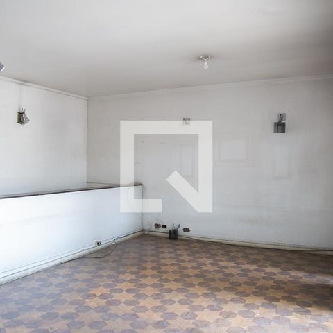 Casa para alugar com 400m², 4 quartos e sem vaga Casa para alugar com 400m², 4 quartos e sem vagaSala