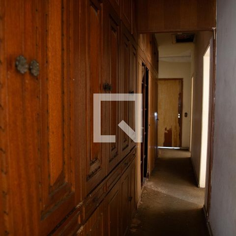 Casa para alugar com 400m², 4 quartos e sem vaga Casa para alugar com 400m², 4 quartos e sem vagaCorredor