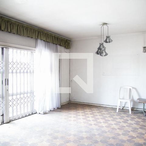 Casa para alugar com 400m², 4 quartos e sem vaga Casa para alugar com 400m², 4 quartos e sem vagaSala