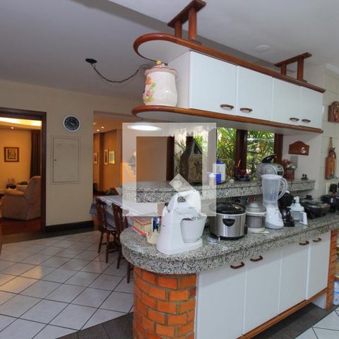 Apartamento à venda com 523m², 5 quartos e 5 vagasCozinha 