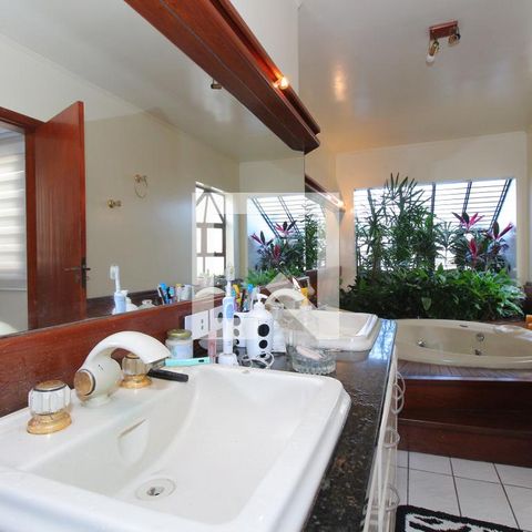 Apartamento à venda com 523m², 5 quartos e 5 vagasBanheiro suíte 