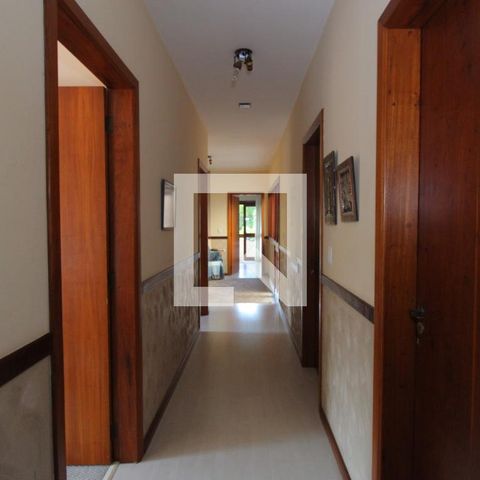 Apartamento à venda com 523m², 5 quartos e 5 vagasCorredor 