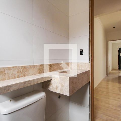 Casa à venda com 180m², 3 quartos e 1 vagaBanheiro
