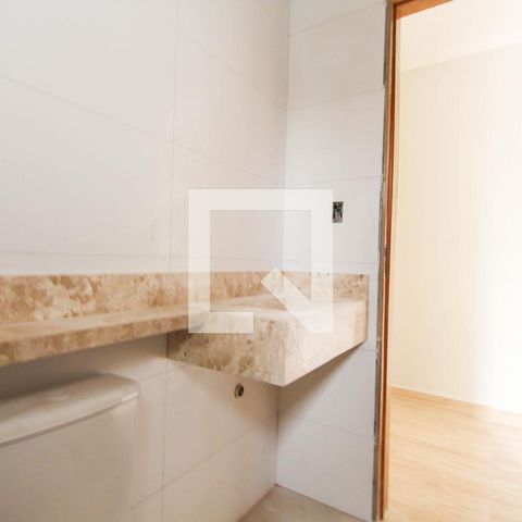 Casa à venda com 180m², 3 quartos e 1 vagaBanheiro