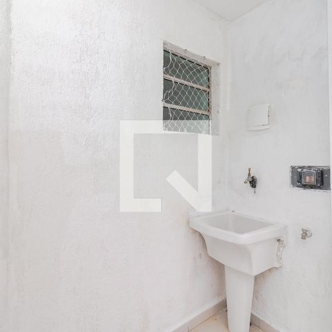 Casa à venda com 55m², 1 quarto e 1 vagaÁrea de Serviço