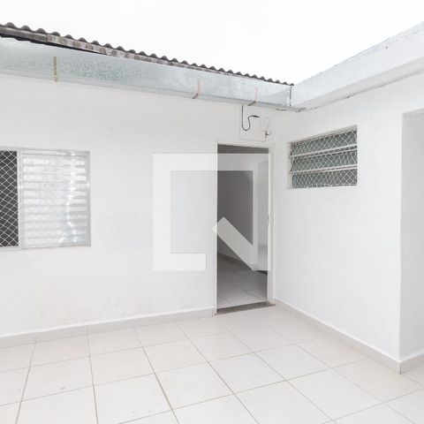 Casa à venda com 55m², 1 quarto e 1 vagaÁrea de Serviço