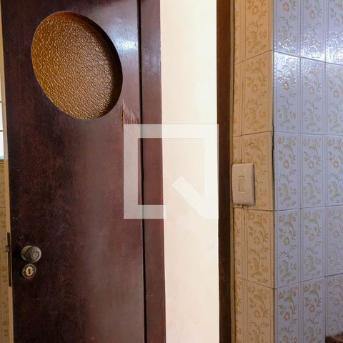 Casa à venda com 330m², 5 quartos e 2 vagasBanheiro