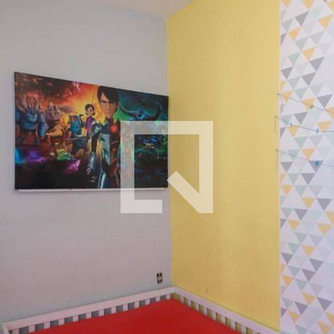 Casa à venda com 330m², 5 quartos e 2 vagasQuarto 5