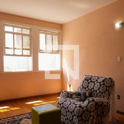 Casa à venda com 330m², 5 quartos e 2 vagasQuarto 2
