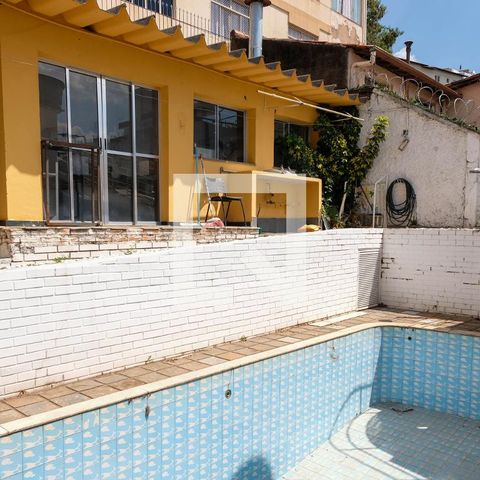 Casa à venda com 330m², 5 quartos e 2 vagasÁrea comum