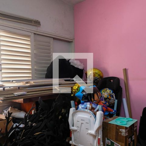 Casa à venda com 330m², 5 quartos e 2 vagasQuarto 3