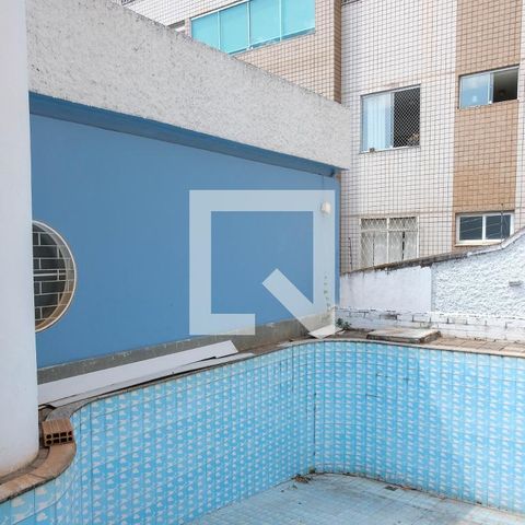 Casa à venda com 330m², 5 quartos e 2 vagasÁrea comum