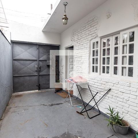 Casa à venda com 64m², 2 quartos e 1 vagaGaragem