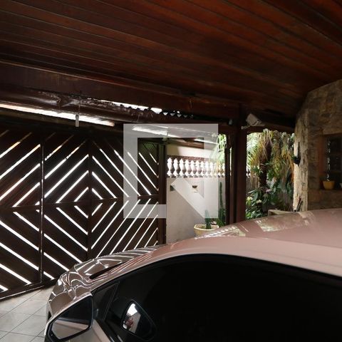 Casa à venda com 300m², 3 quartos e 5 vagasGaragem
