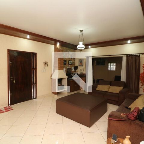 Casa à venda com 300m², 3 quartos e 5 vagasSala