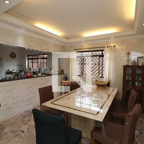 Casa à venda com 300m², 3 quartos e 5 vagasSala de Jantar