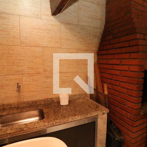 Casa à venda com 300m², 3 quartos e 5 vagasChurrasqueira