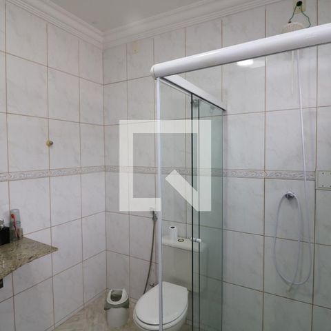 Casa à venda com 300m², 3 quartos e 5 vagasBanheiro do Quarto 3