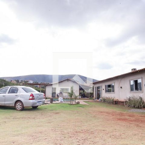 Casa de condomínio à venda com 800m², 5 quartos e 5 vagasQuintal/ piscina