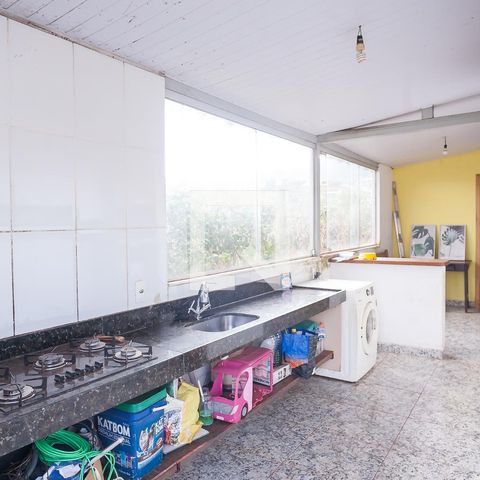 Casa de condomínio à venda com 800m², 5 quartos e 5 vagasÁrea de Serviço